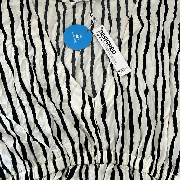 NWT CUPSHE Swimsuit Coverup Casual V Neck Dress Short Sleeve Elastic Waist - Picture 5 of 10